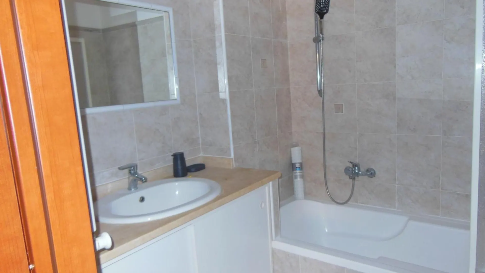 Apartment Gate 45 Intero Appartamento Fiumicino Italy