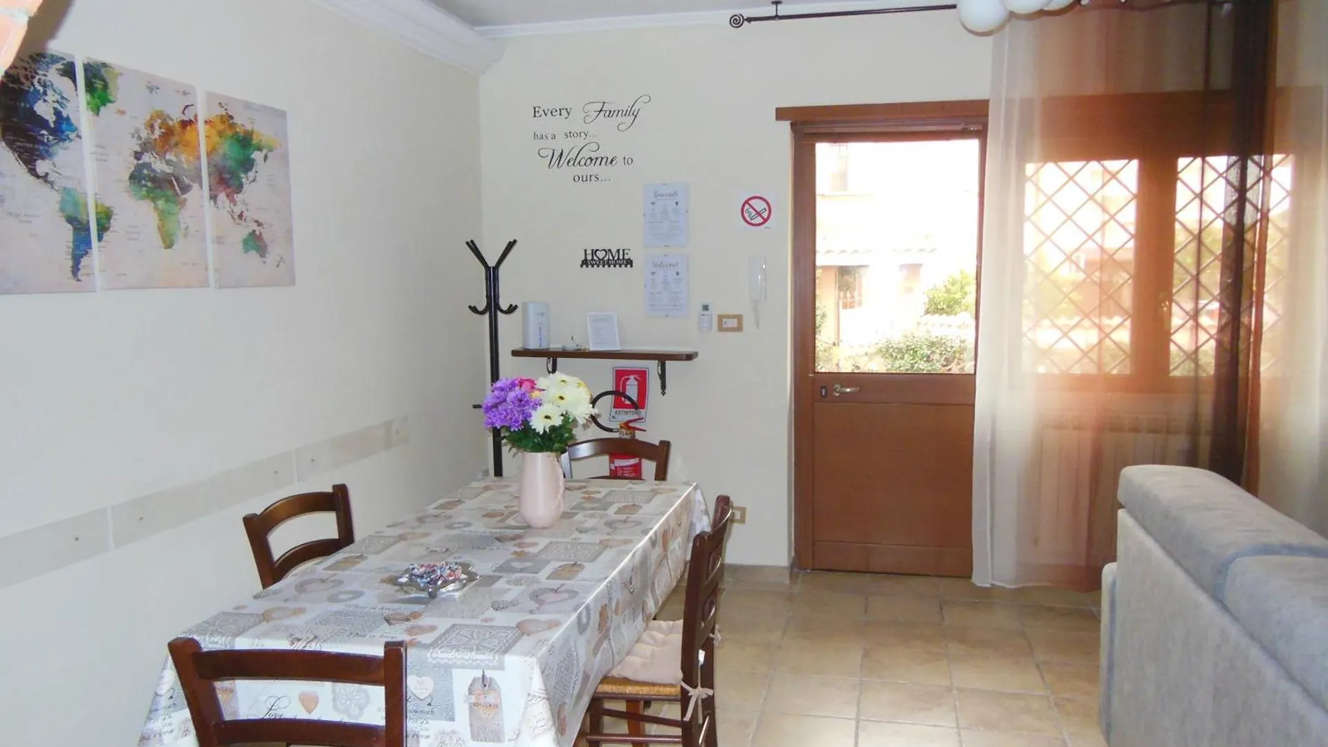 Apartment Gate 45 Intero Appartamento Fiumicino Italy
